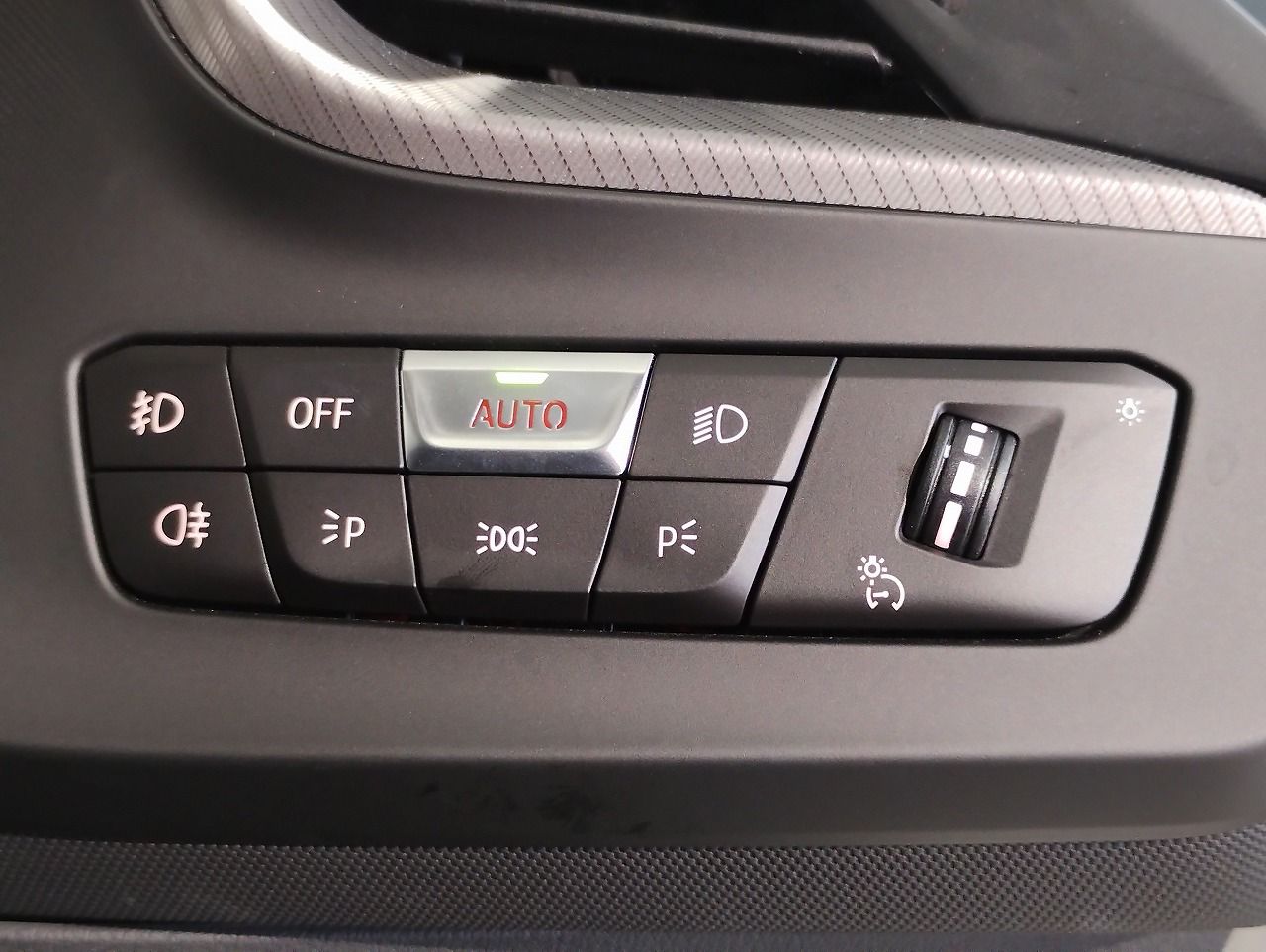 F40 118d Sports Hatch 5-door B47 2.0d