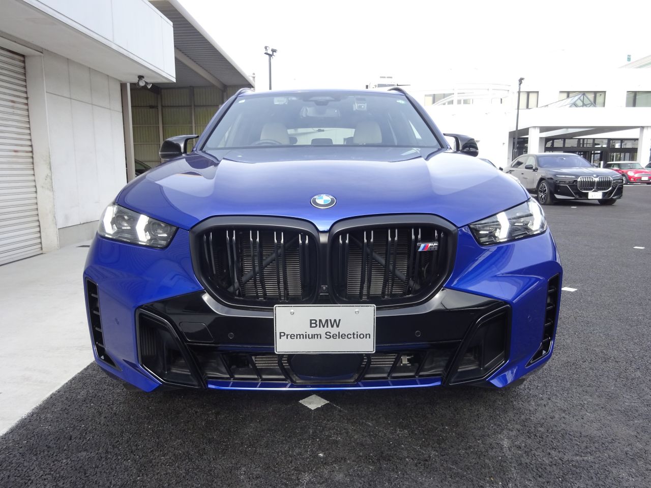 X5 M60i xDrive RHD