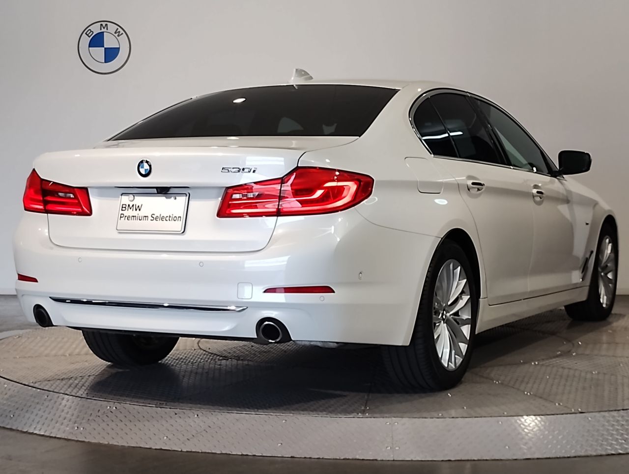 530I