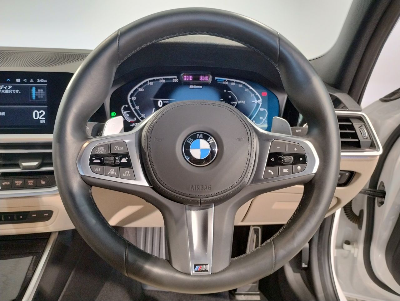 G20 330e Saloon RHD