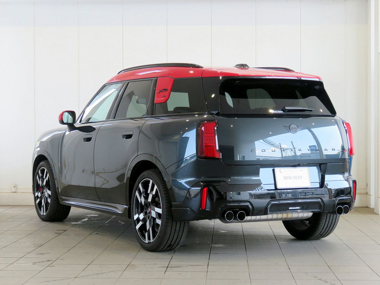 U25 MINI John Cooper Works Countryman ALL4