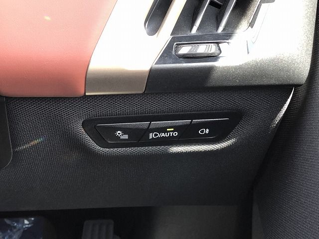 i20 iX xDrive40