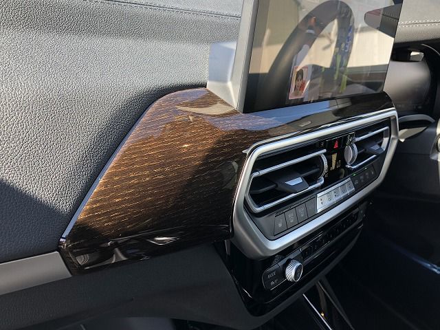 G01 X3 xDrive20d RHD ZA LCI
