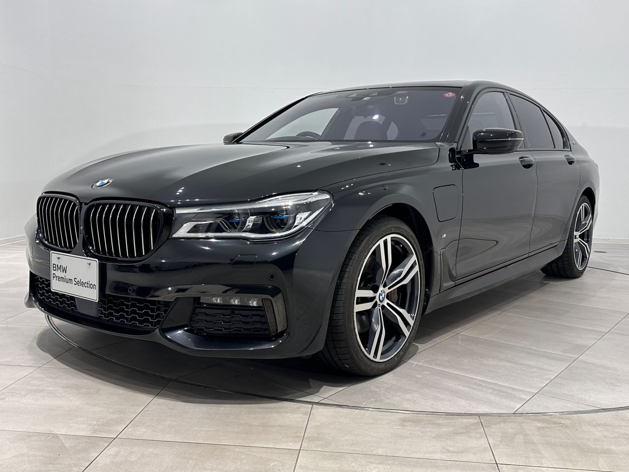 740e iPerformance M Sport