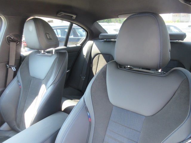 G20 320i Saloon LCI RHD MX