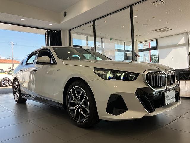 520i Sedan RHD