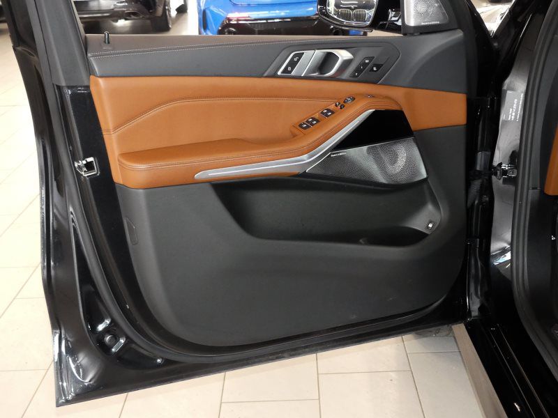X5 xDrive45e