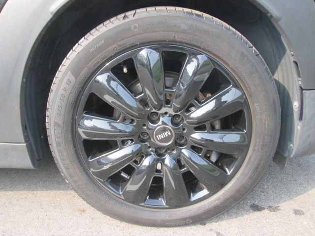 MINI CROSSOVER COOPER D