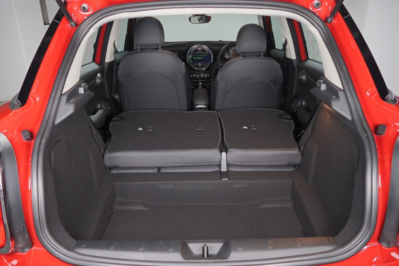 F55 COOPER