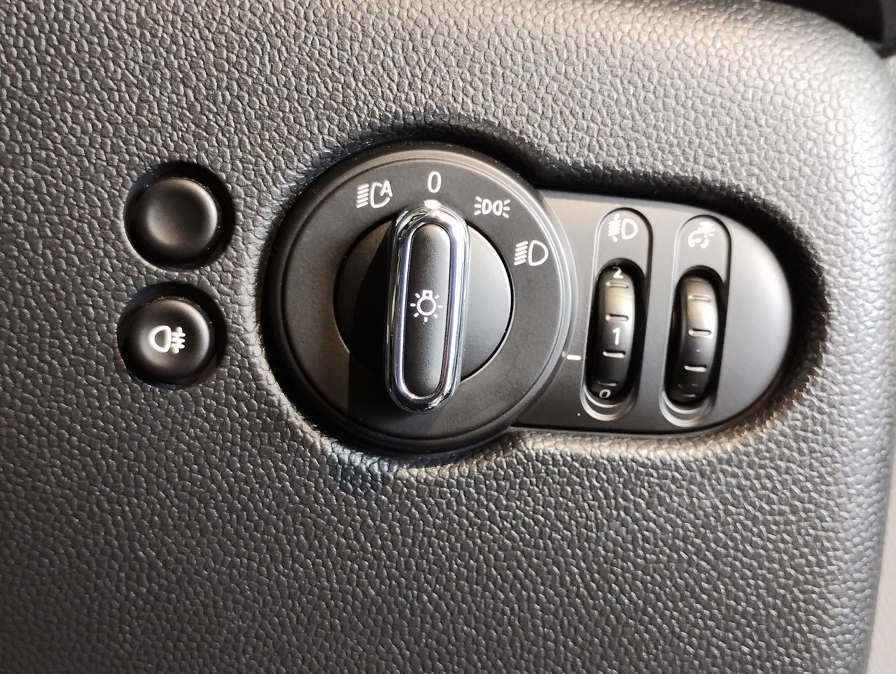 MINI One Hatch RHD F56