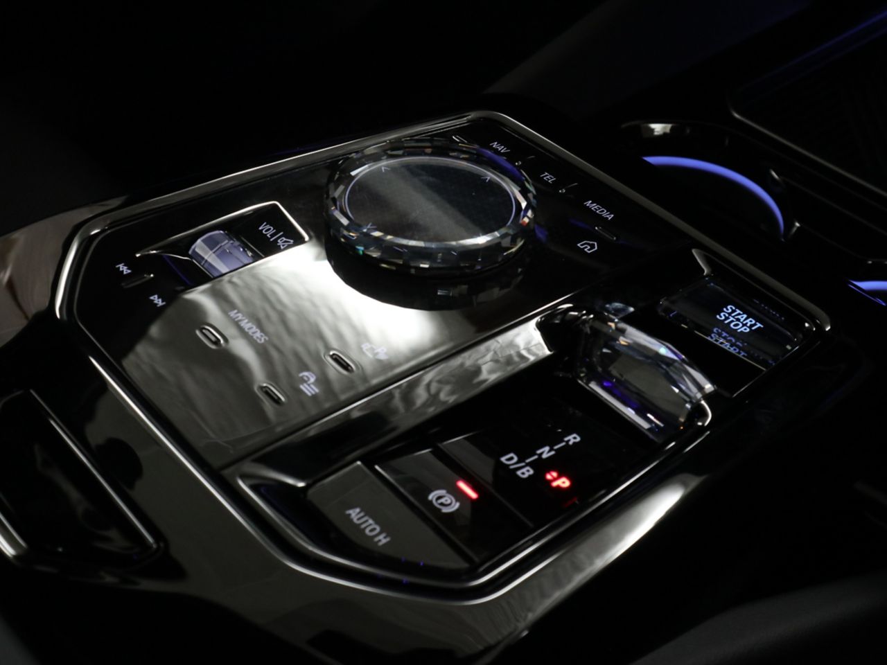 BMW i5 M60 xDrive Sedan RHD