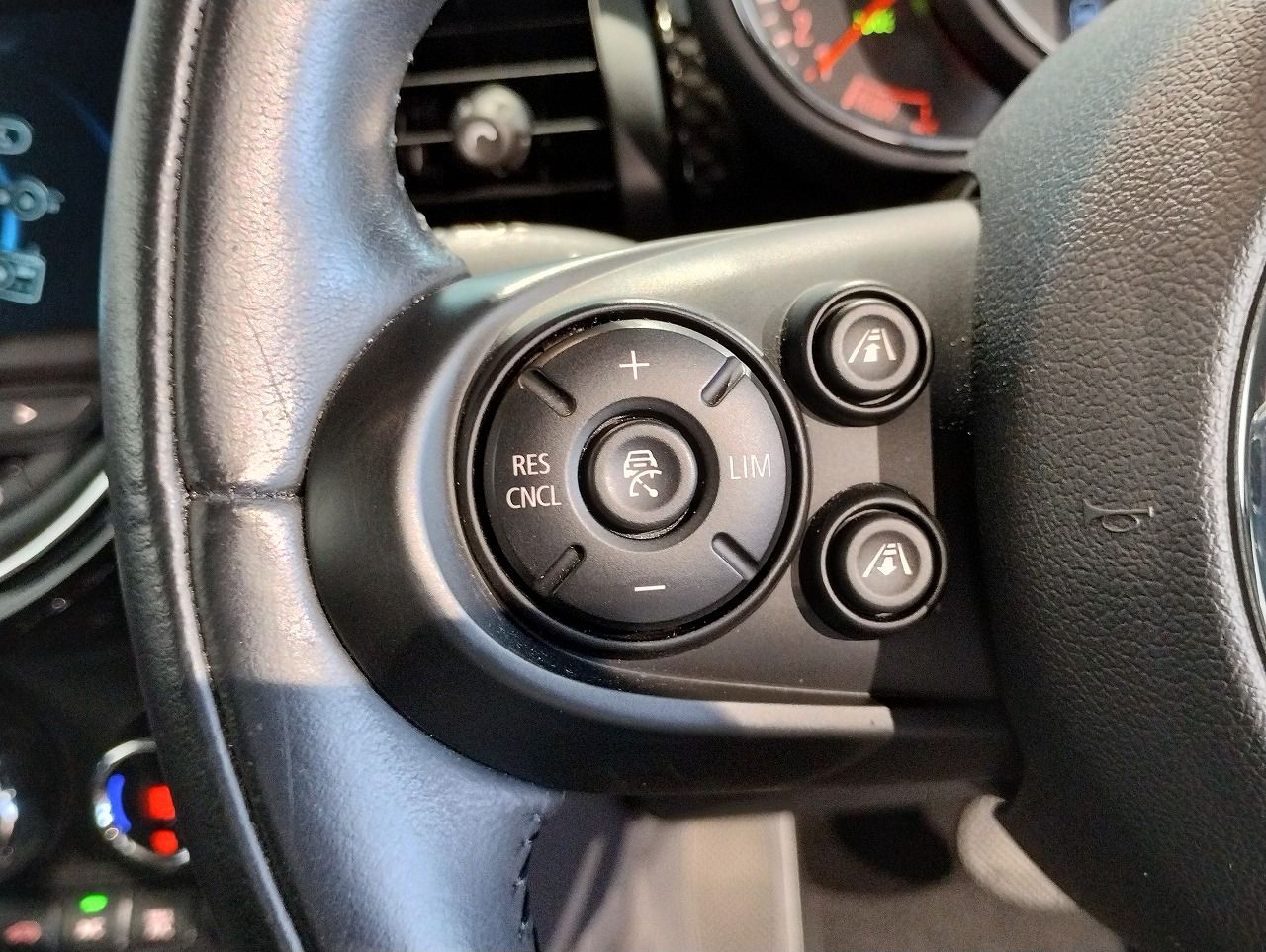 F56 MINI COOPER S