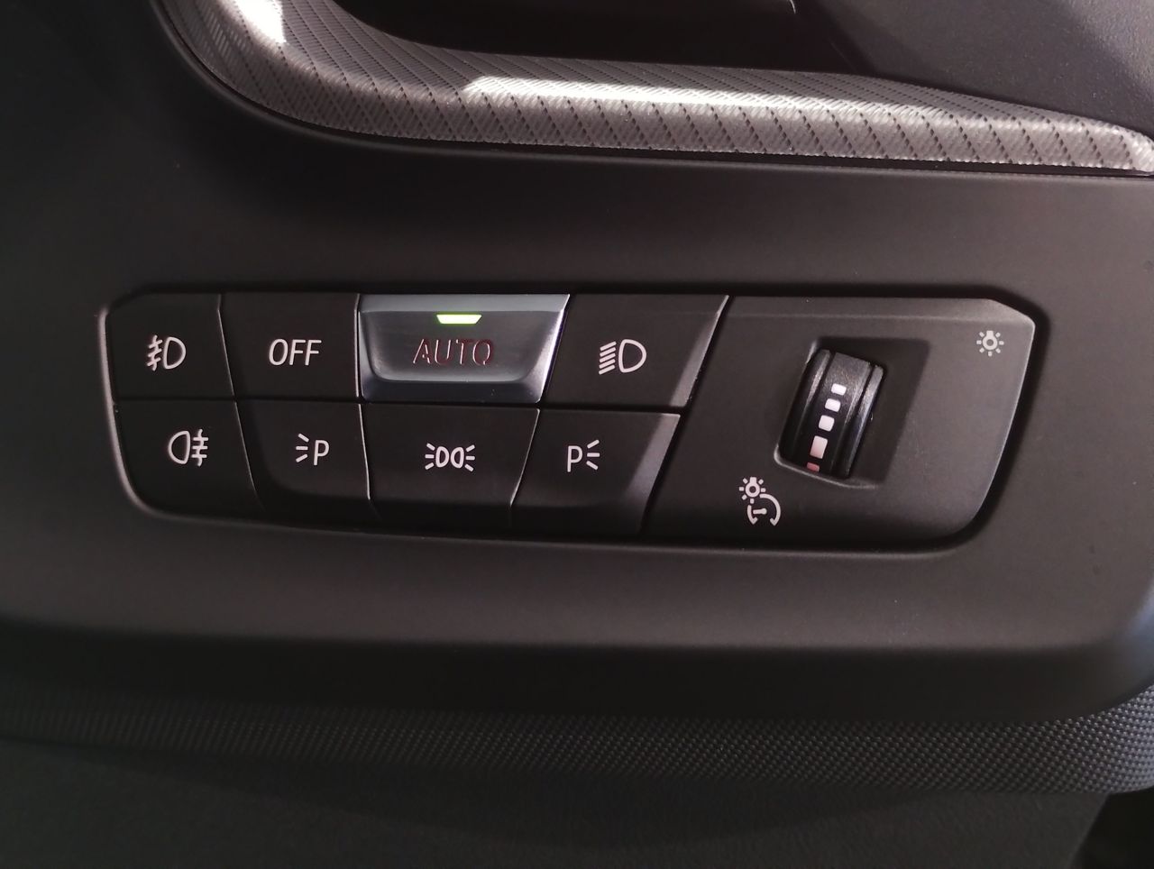 F40 118d Sports Hatch 5-door B47 2.0d