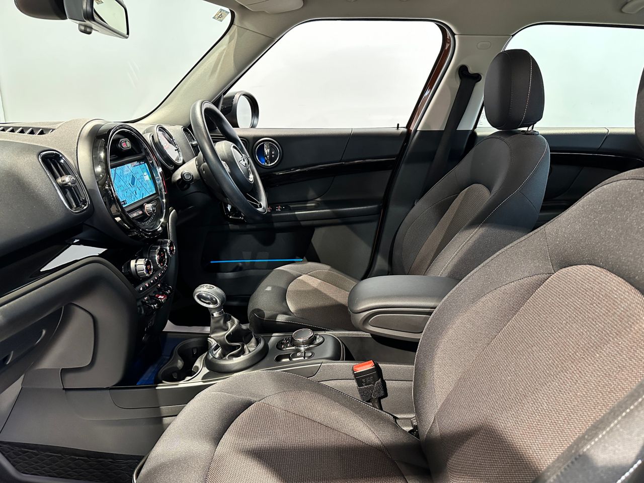 MINI CROSSOVER COOPER D ALL4
