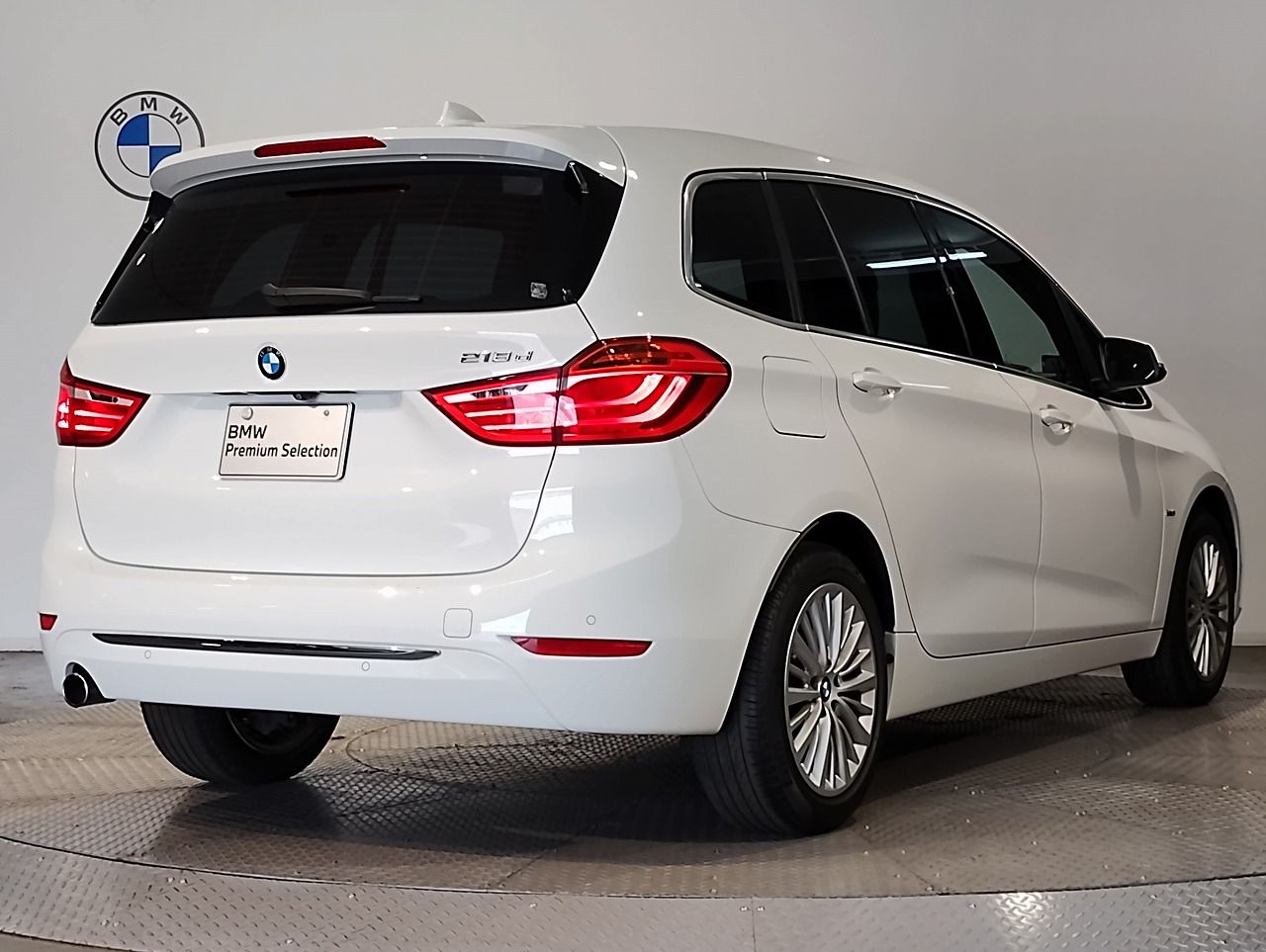 218D GRAN TOURER RHD