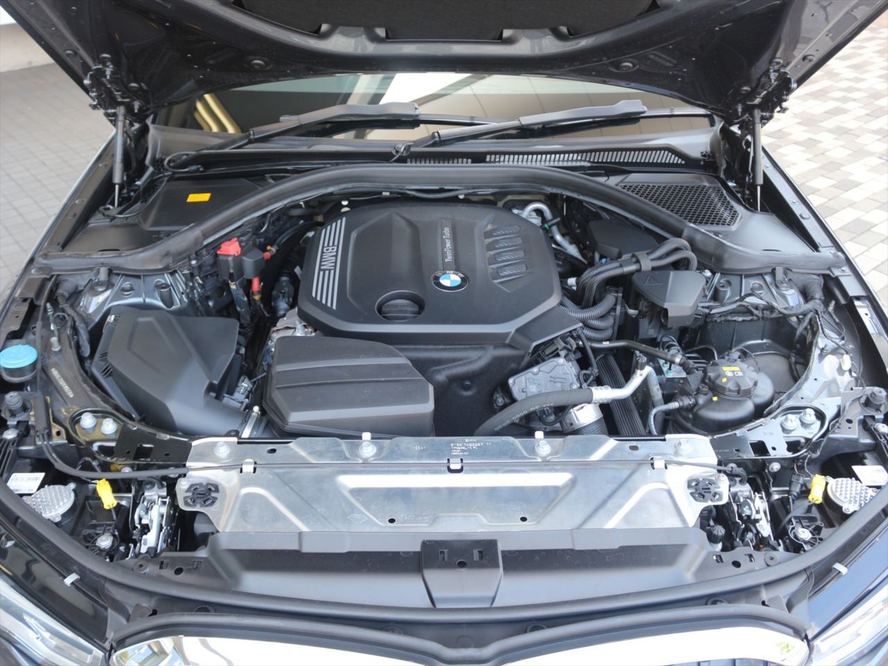 G21 320d xDrive Touring RHD