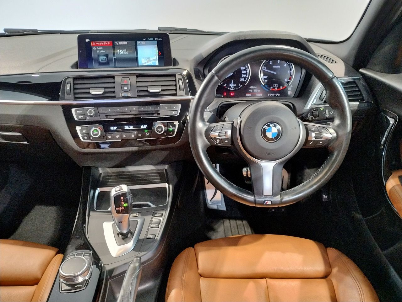 118D 5DOOR RHD