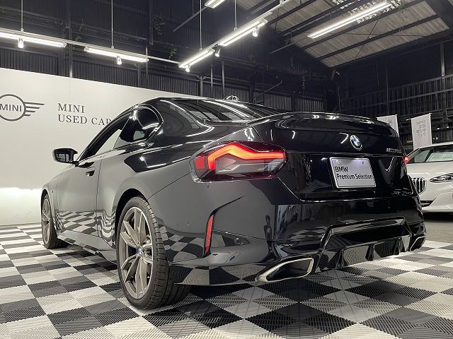M240i xDrive Coupé RHD