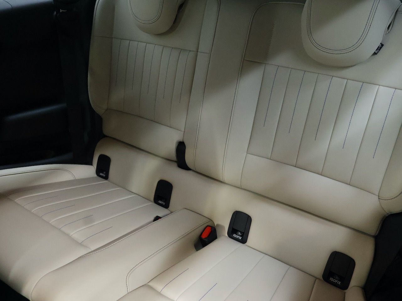 J01 MINI Cooper SE