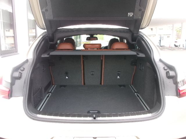X4 xDrive20d RHD