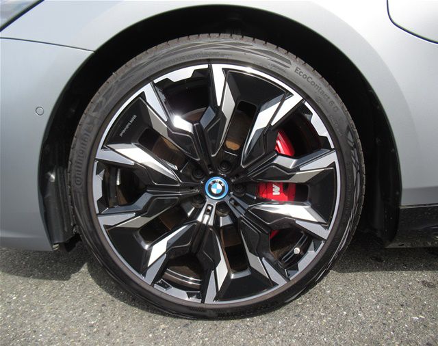 BMW i5 M60 xDrive ******* RHD