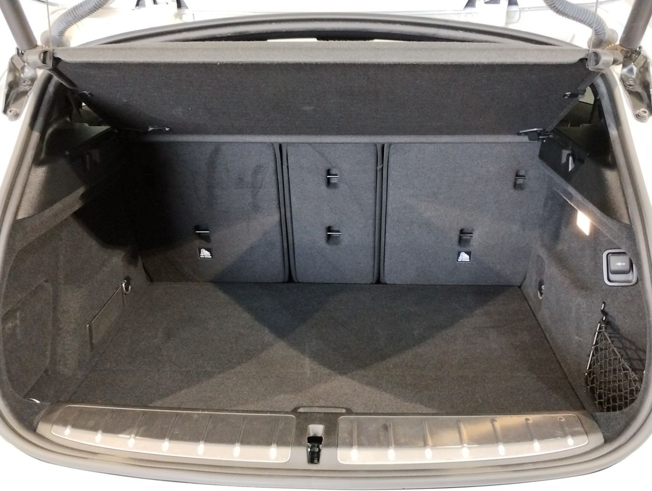 F39 X2 sDrive18i B38 1.5i SAC