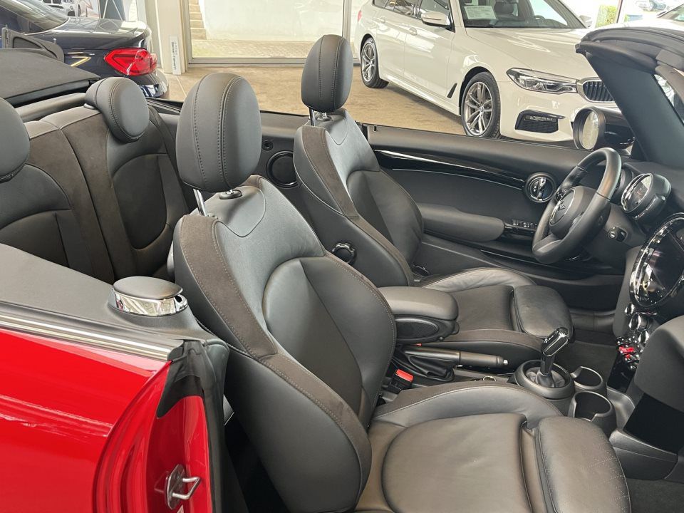MINI Cooper Cabrio