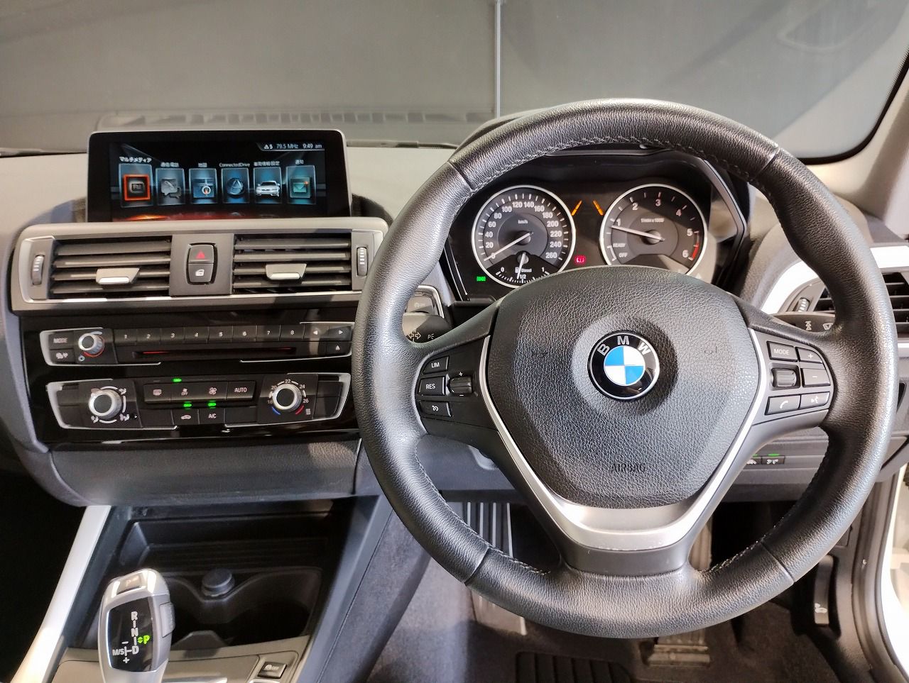 118D 5DOOR RHD