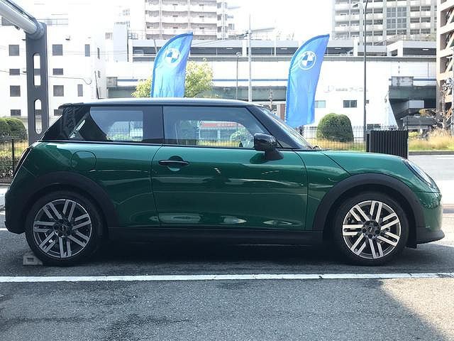 F66 MINI Cooper C 3Dr