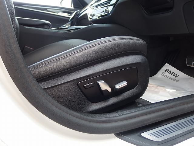 520i Sedan RHD