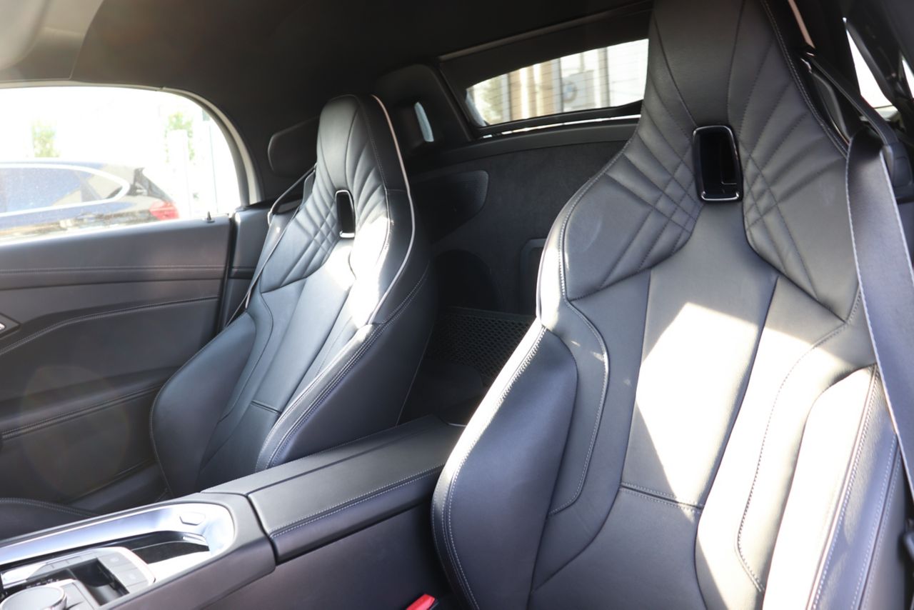 G29 z4 sDrive20i RHD