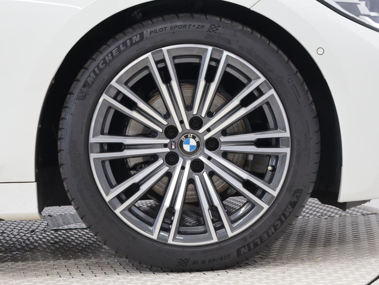 G20 320i Saloon RHD MX