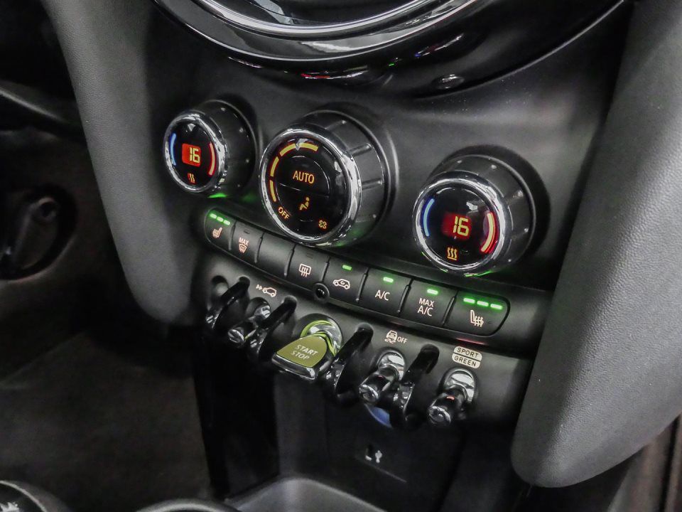 MINI Cooper SE