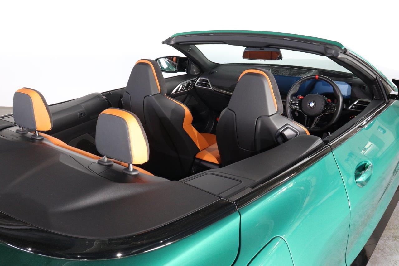 G*** M* C********** M x***** C********** RHD