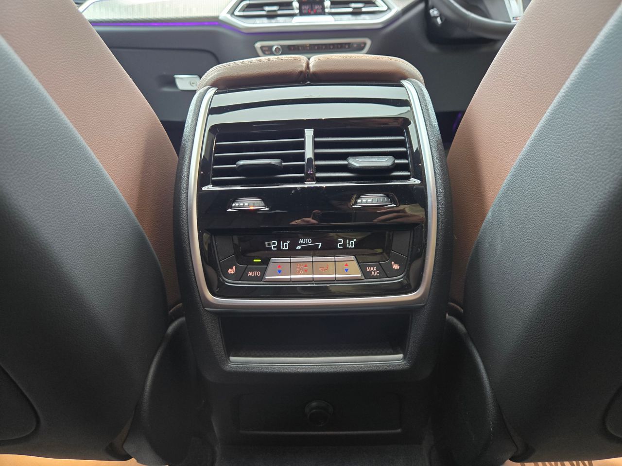 X* xDrive30d RHD