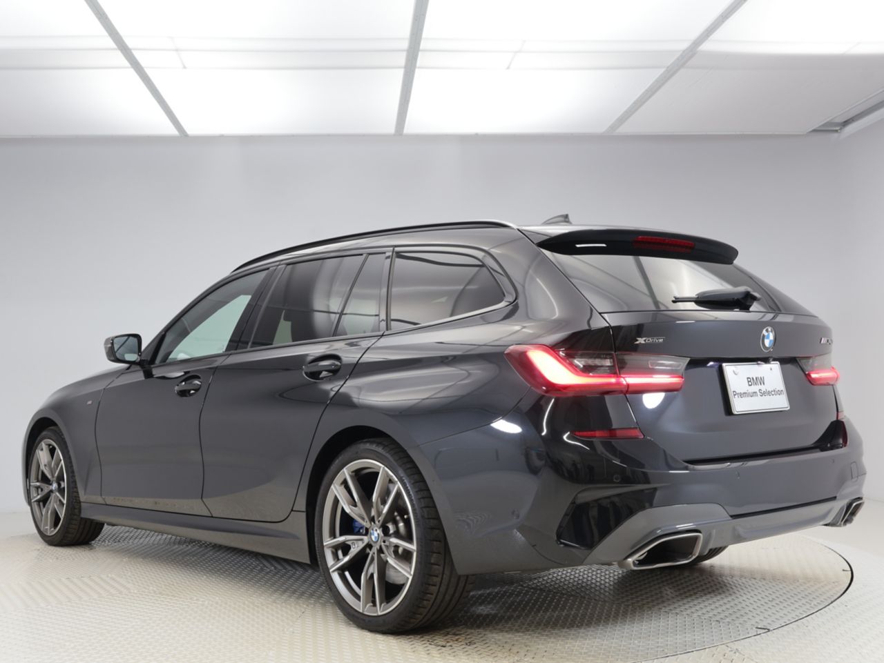 G21 M340i xDrive RHD