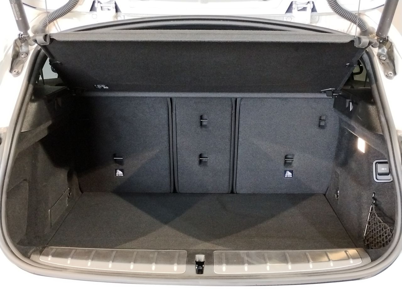 F39 X2 sDrive18i B38 1.5i SAC
