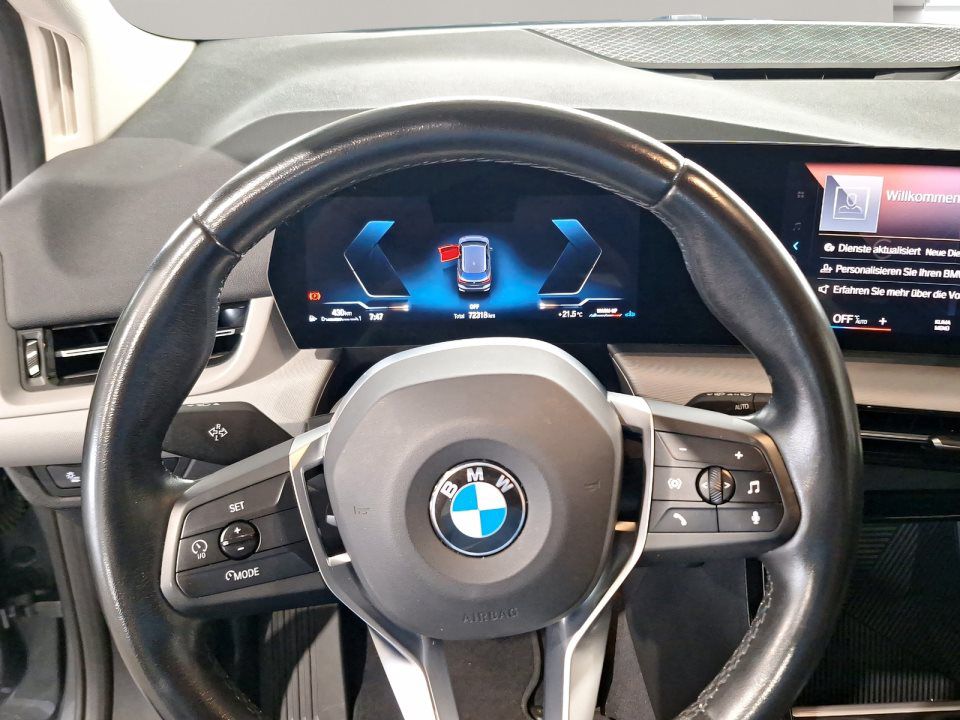 BMW 218