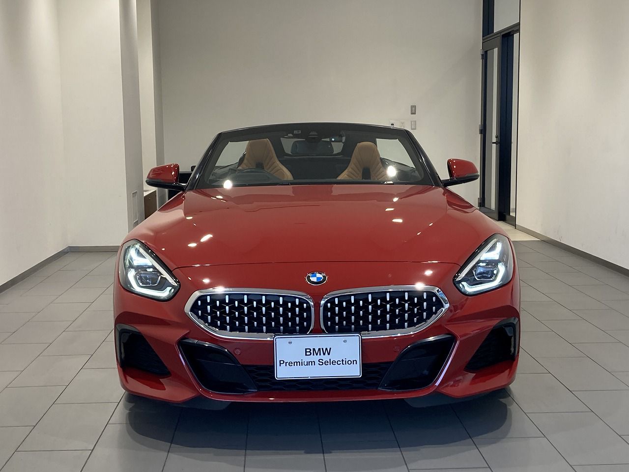 G29 z4 sDrive20i RHD