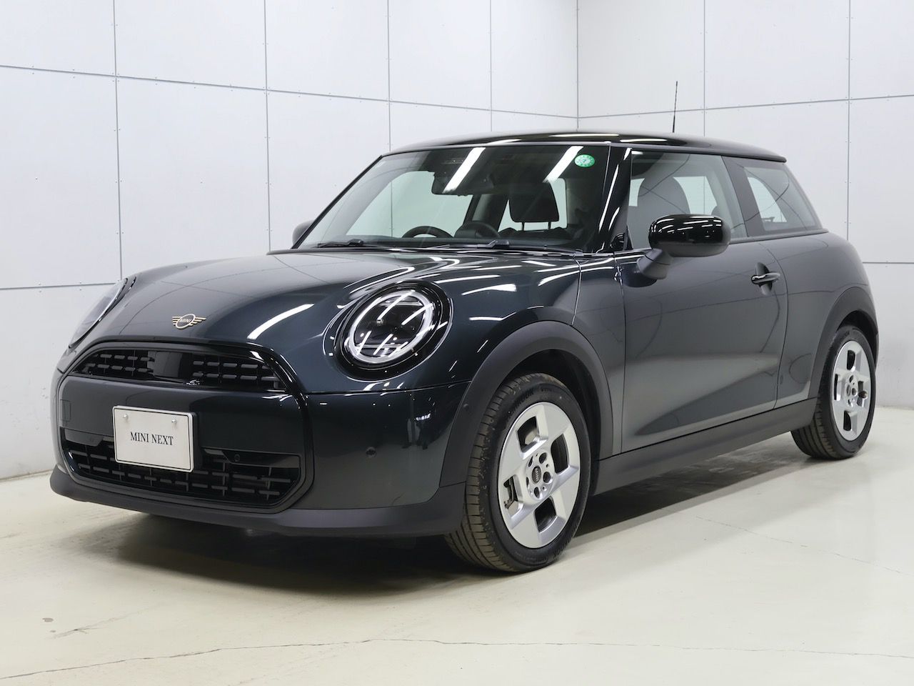 F66 MINI Cooper C 3Dr