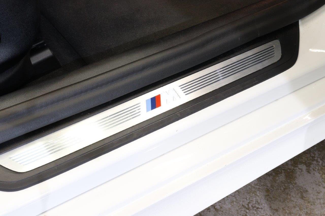520d xDrive Touring RHD
