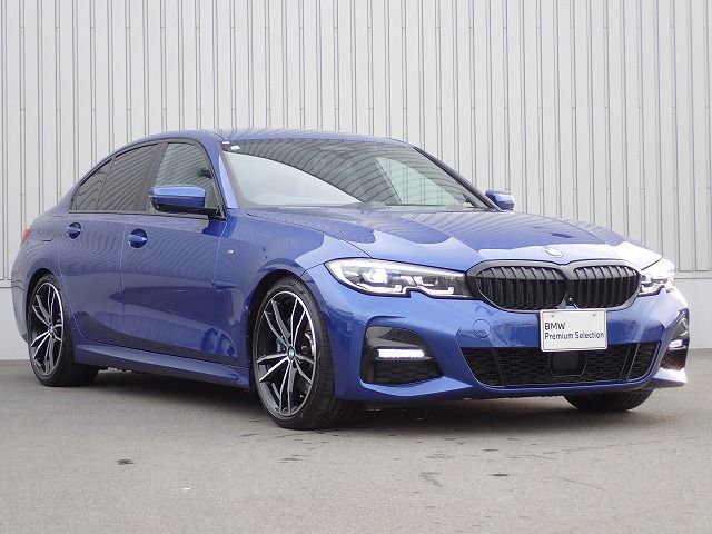 G20 330e Saloon RHD