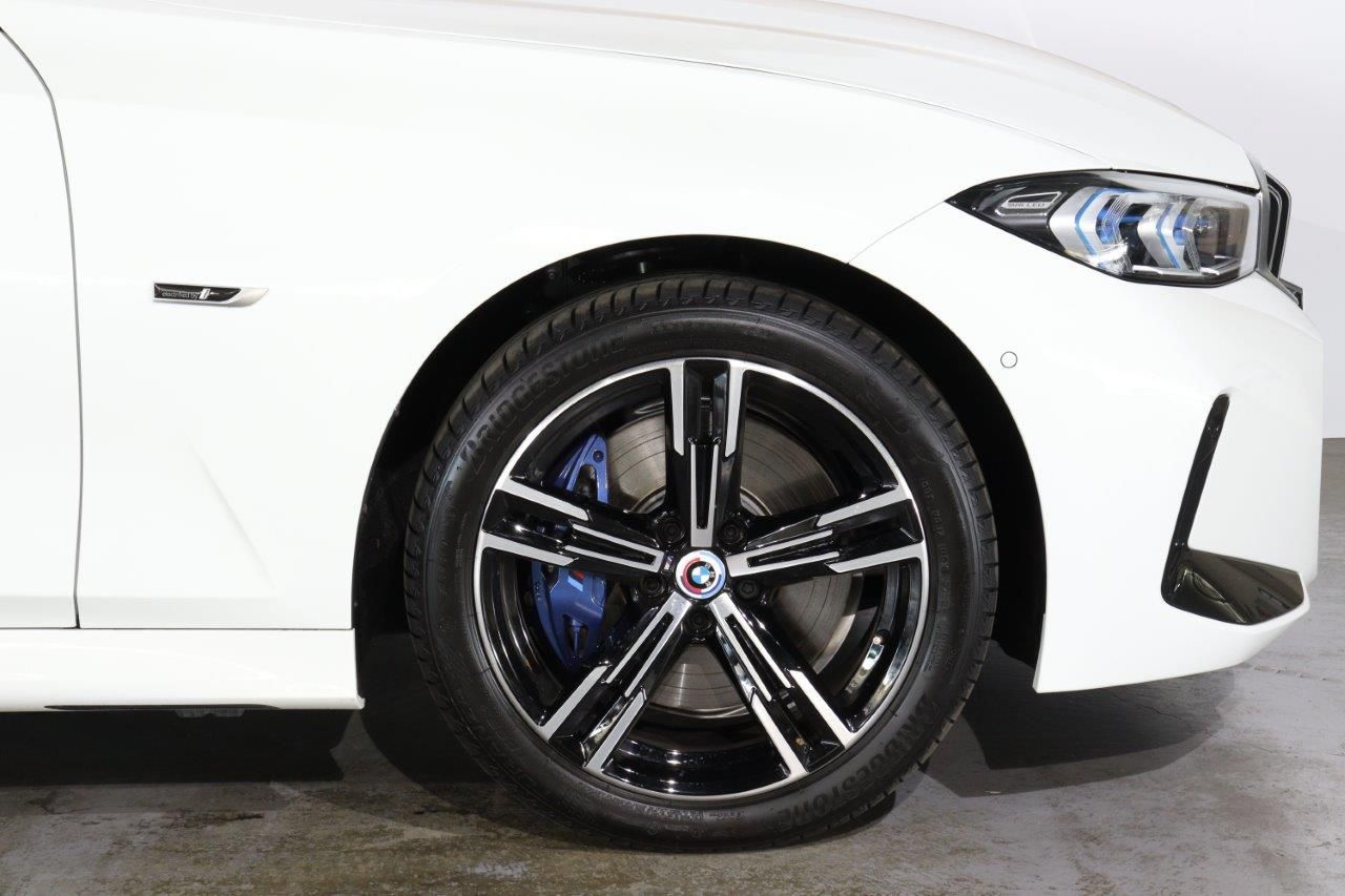 G20 330e Saloon LCI RHD MX