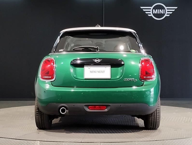 MINI F55 Cooper D 5dr Hatch LCI