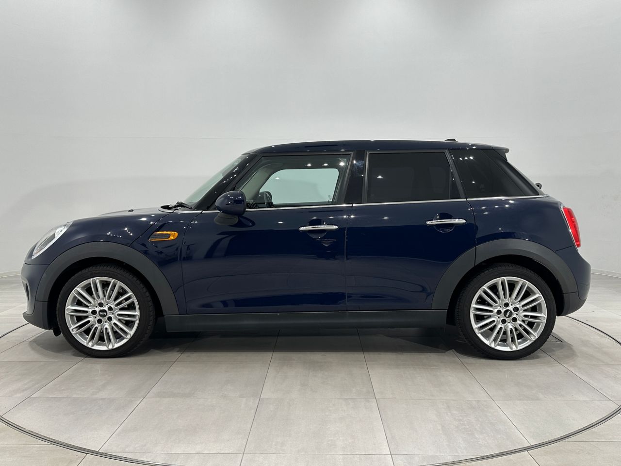 F55 COOPER