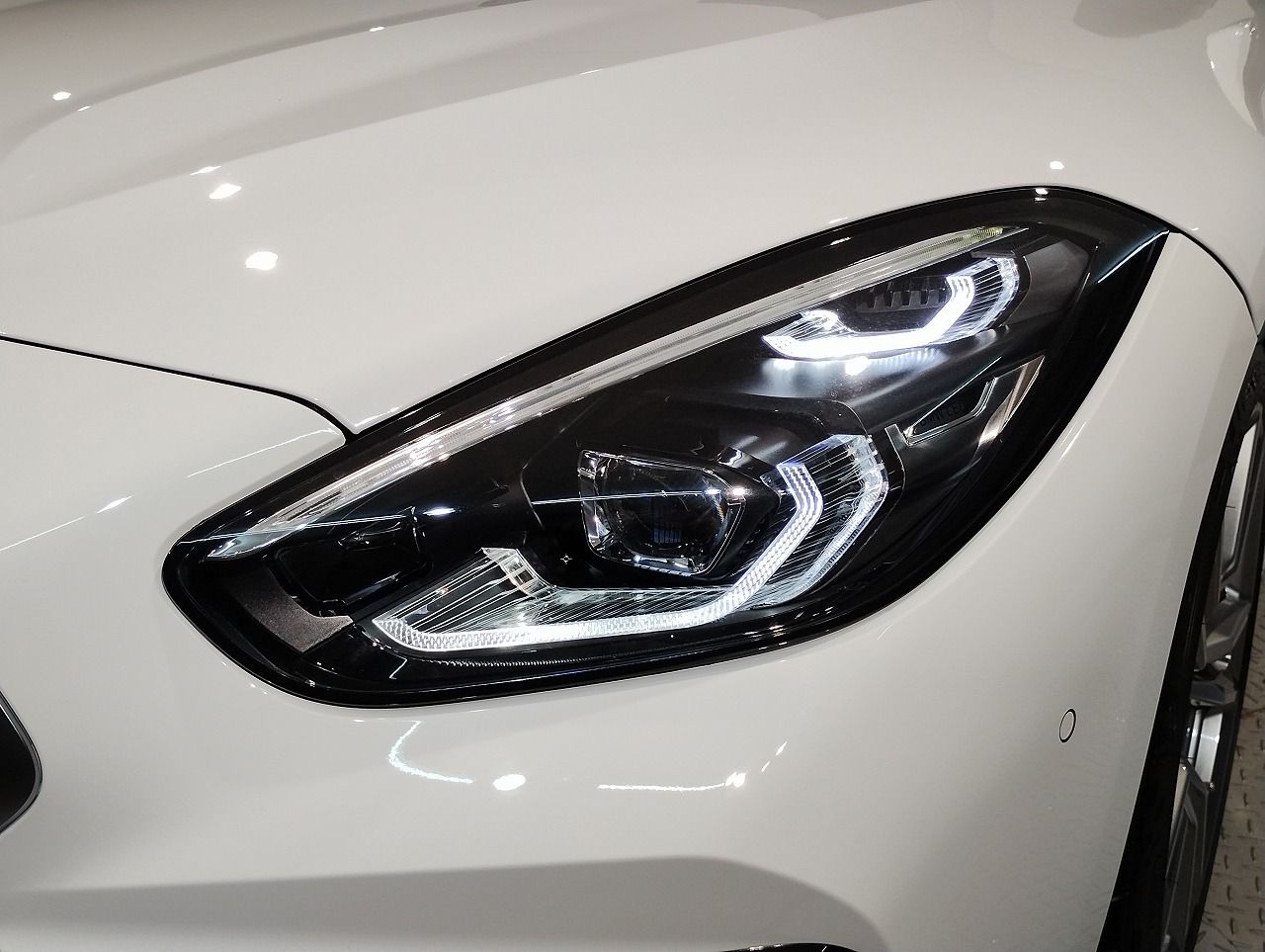 G29 z4 sDrive20i RHD
