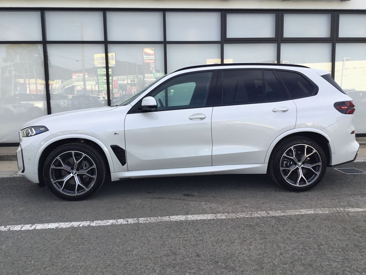 X5 xDrive40d RHD