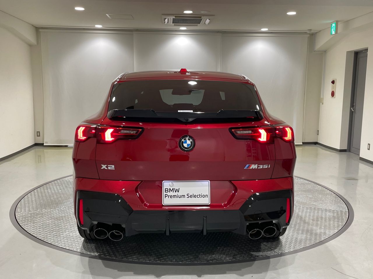 X2 M35i xDrive RHD