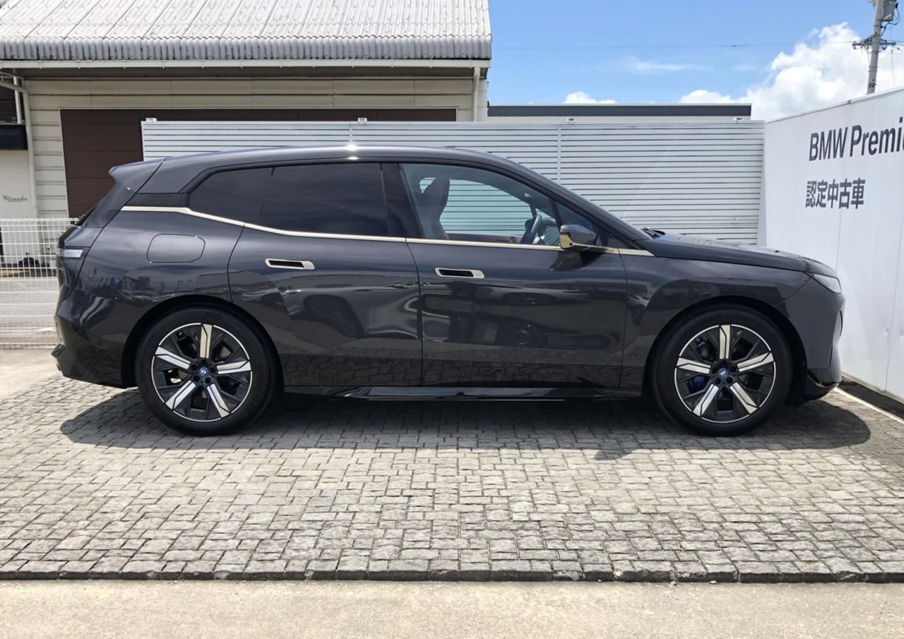 i20 iX xDrive50