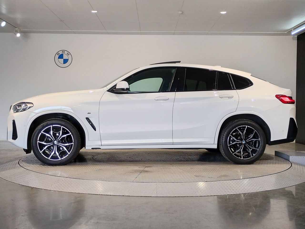 X4 xDrive20d RHD